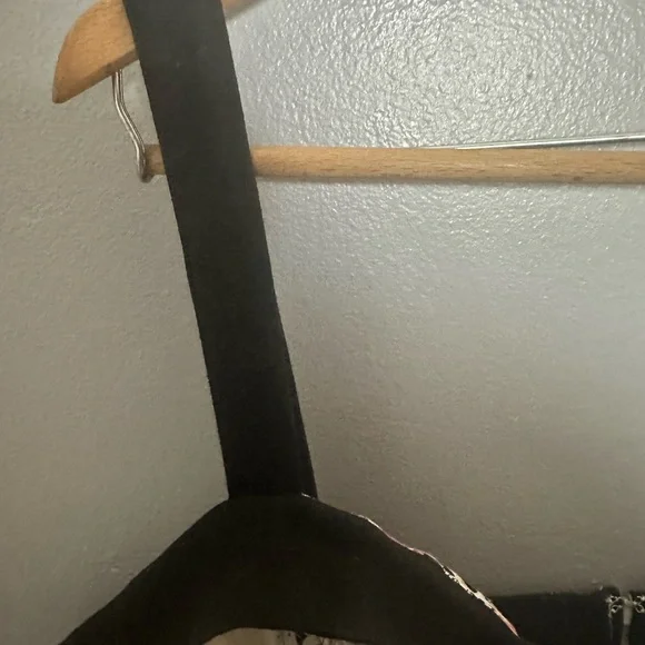 Torrid Retro Chic Floral Skull Print Dress with Black Straps Plus 28 - Picture 6 of 7